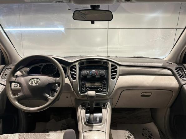 Toyota Highlander I (XU20) Рестайлинг с пробегом 2003 года, цена 820 000 рублей, 259000 км, внедорожник, Автокод Объявления