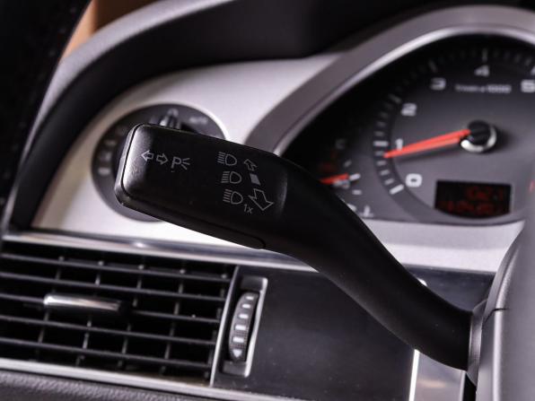 Audi A6 III (C6) Рестайлинг с пробегом 2010 года, цена 1 200 000 рублей, 282531 км, седан, Автокод Объявления