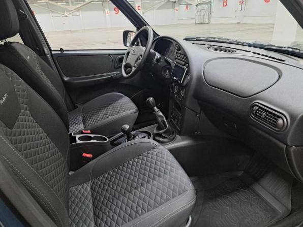 Lada (ВАЗ) Niva Travel I с пробегом 2022 года, цена 900 000 рублей, 60689 км, внедорожник, Автокод Объявления