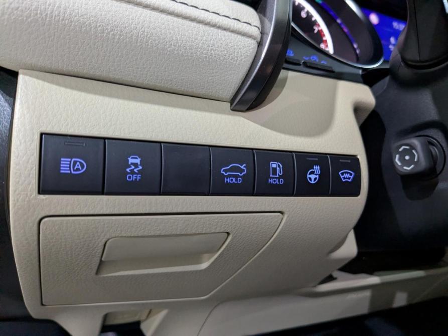 Toyota Camry VIII (XV70) Рестайлинг Химки  - изображение 21