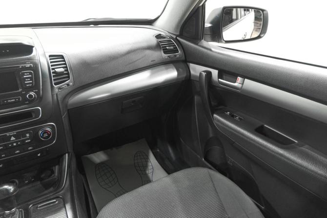 Kia Sorento II Рестайлинг с пробегом 2014 года, цена 1 799 000 рублей, 147000 км, внедорожник, Автокод Объявления