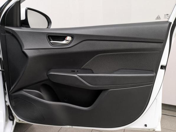 Hyundai Solaris II с пробегом 2019 года, цена 1 535 000 рублей, 48958 км, седан, Автокод Объявления