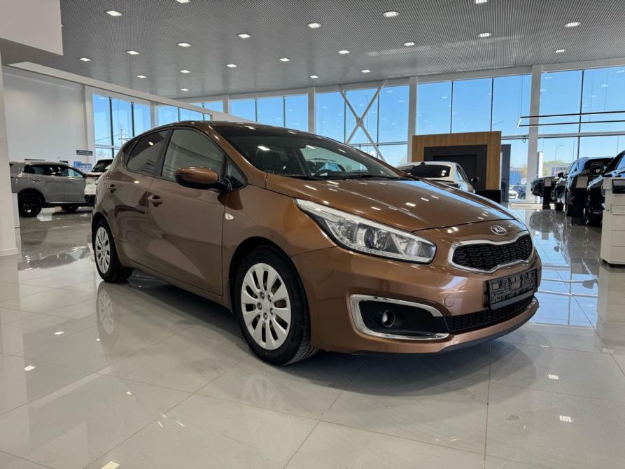 Kia Ceed II Рестайлинг Челябинск  - изображение 2