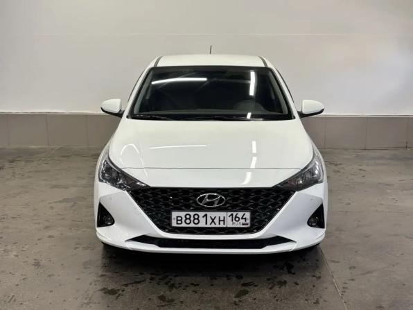 Hyundai Solaris II Рестайлинг с пробегом 2020 года, цена 1 699 000 рублей, 54500 км, седан, Автокод Объявления