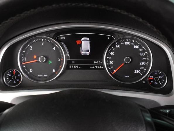 Volkswagen Touareg II Рестайлинг с пробегом 2016 года, цена 2 549 000 рублей, 195802 км, внедорожник, Автокод Объявления