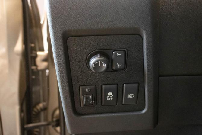 Nissan Qashqai I Рестайлинг с пробегом 2011 года, цена 1 300 000 рублей, 93386 км, внедорожник, Автокод Объявления