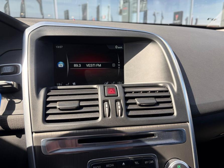 Volvo XC60 I Рестайлинг Санкт-Петербург  - изображение 21