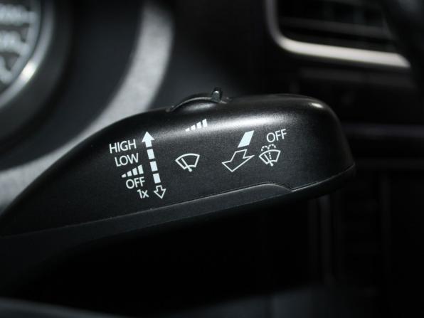 Volkswagen Polo V Рестайлинг с пробегом 2019 года, цена 1 259 900 рублей, 140549 км, седан, Автокод Объявления