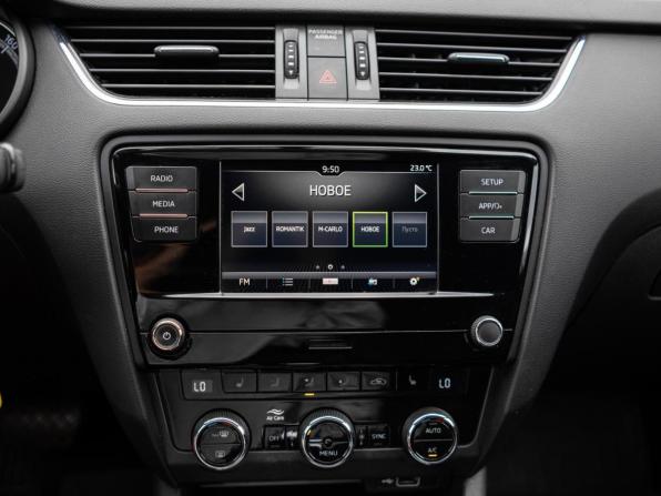 Skoda Octavia III (A7) Рестайлинг с пробегом 2020 года, цена 1 699 000 рублей, 146450 км, лифтбек, Автокод Объявления