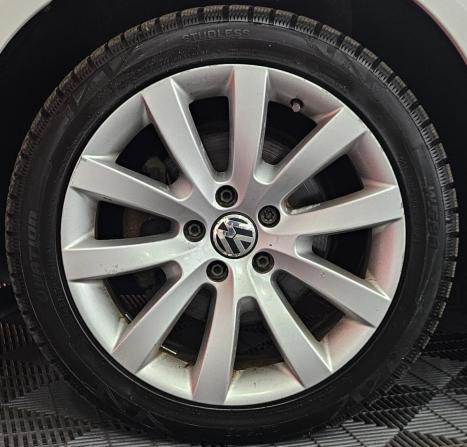 Volkswagen Scirocco III с пробегом 2010 года, цена 1 085 000 рублей, 168353 км, хэтчбек, Автокод Объявления