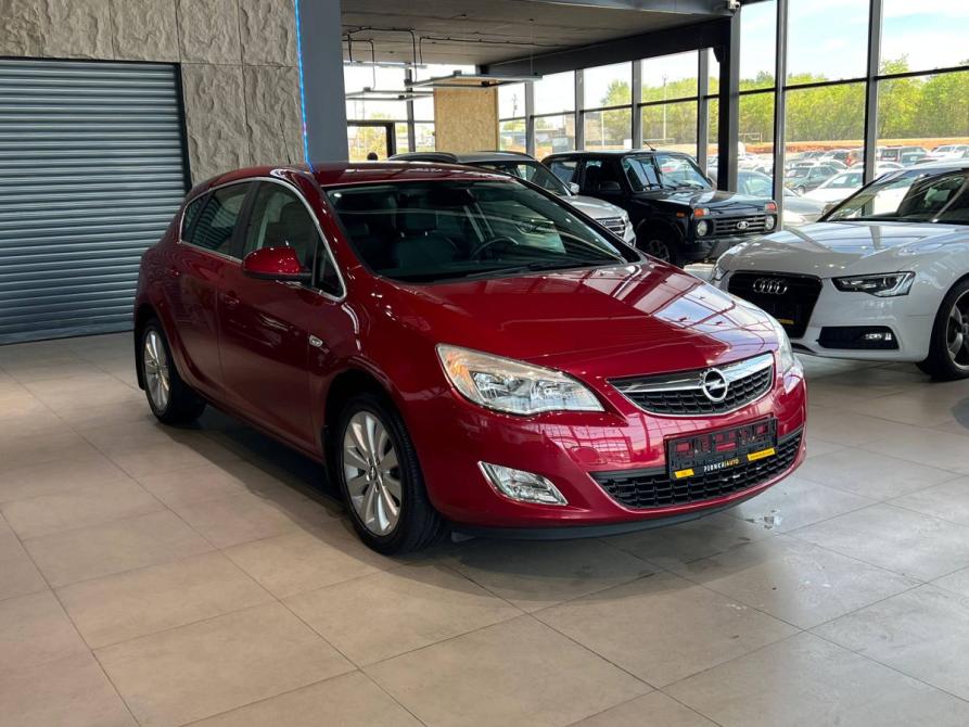 Opel Astra J Оренбург  - изображение 3