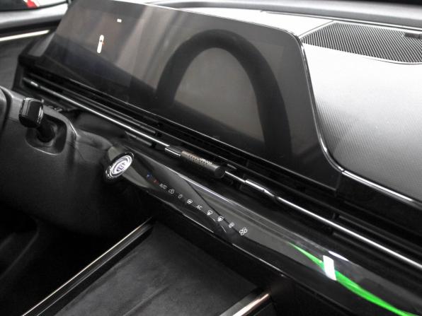 Omoda C5 I с пробегом 2023 года, цена 1 999 900 рублей, 46000 км, внедорожник, Автокод Объявления