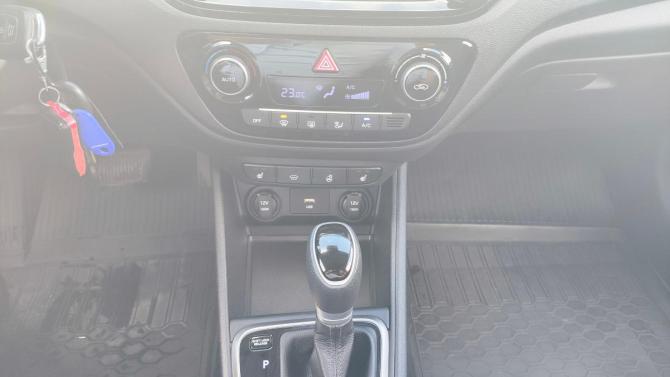 Hyundai Solaris II Рестайлинг с пробегом 2021 года, цена 1 515 000 рублей, 101900 км, седан, Автокод Объявления