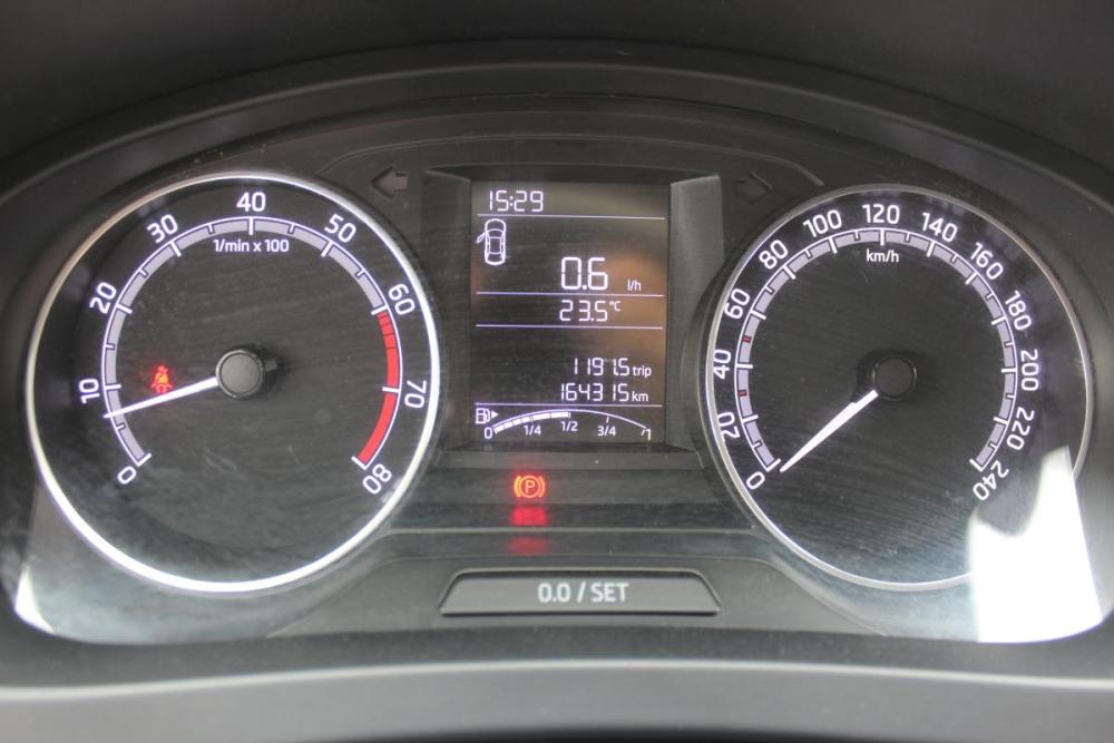Skoda Rapid I Белгород  - изображение 18