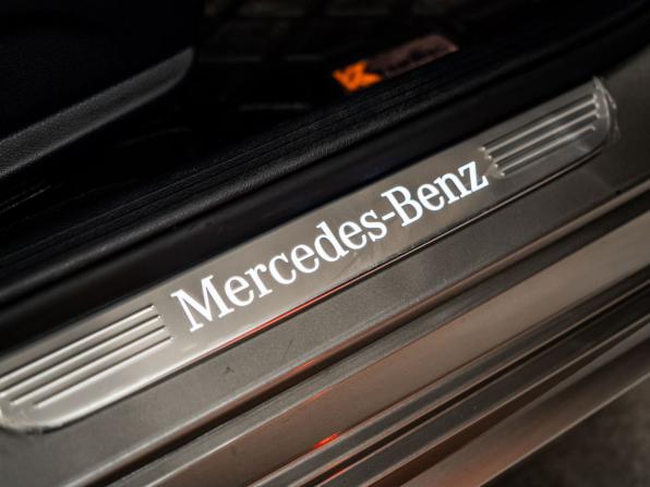 Mercedes-Benz C-Класс IV (W205) Рестайлинг с пробегом 2018 года, цена 2 700 000 рублей, 73434 км, седан, Автокод Объявления
