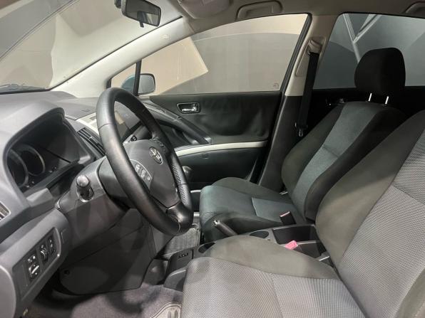 Toyota Corolla Verso I Рестайлинг с пробегом 2005 года, цена 650 000 рублей, 125500 км, компактвэн, Автокод Объявления