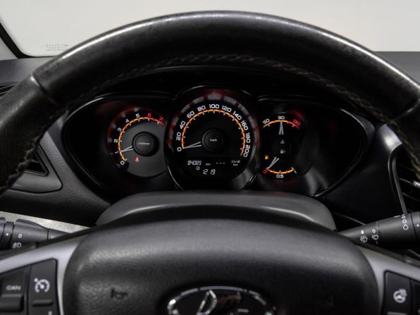 Lada (ВАЗ) Vesta I с пробегом 2020 года, цена 990 000 рублей, 84089 км, седан, Автокод Объявления