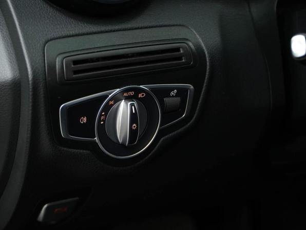 Mercedes-Benz C-Класс IV (W205) с пробегом 2017 года, цена 2 975 055 рублей, 77352 км, седан, Автокод Объявления