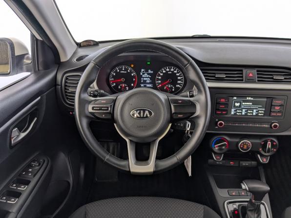 Kia Rio IV Рестайлинг с пробегом 2021 года, цена 1 750 000 рублей, 33599 км, седан, Автокод Объявления
