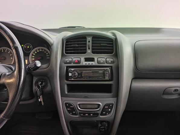 Hyundai Santa Fe Classic с пробегом 2008 года, цена 700 000 рублей, 416752 км, внедорожник, Автокод Объявления