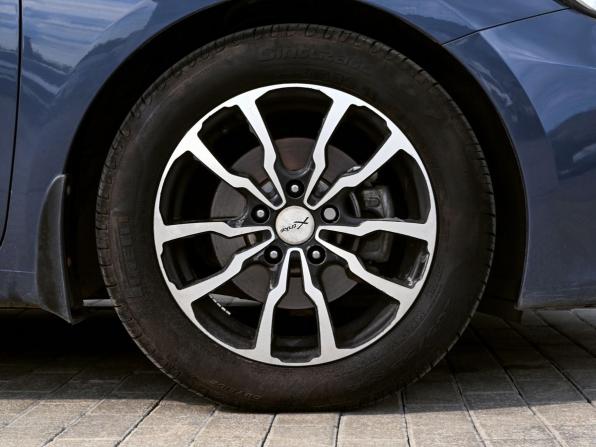 Kia Ceed II Рестайлинг с пробегом 2015 года, цена 1 169 000 рублей, 107479 км, хэтчбек, Автокод Объявления
