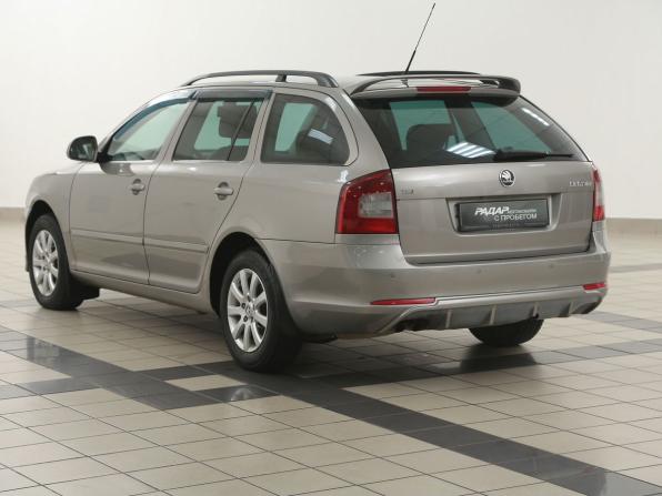Skoda Octavia II (A5) Рестайлинг с пробегом 2009 года, цена 564 000 рублей, 347000 км, универсал, Автокод Объявления