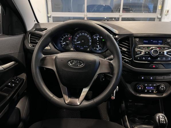 Lada (ВАЗ) Vesta I с пробегом 2016 года, цена 899 000 рублей, 103045 км, седан, Автокод Объявления