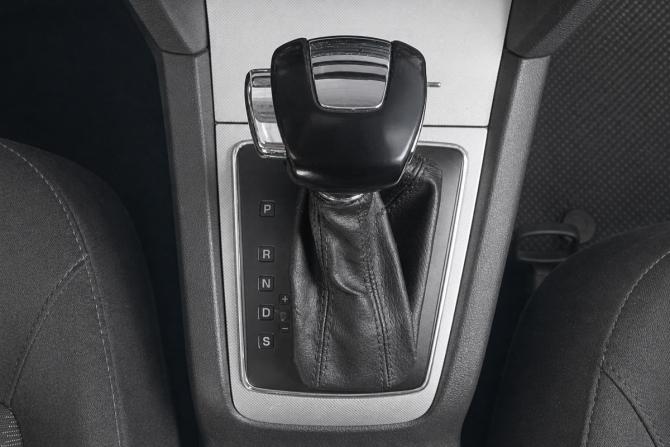 Skoda Octavia II (A5) Рестайлинг с пробегом 2012 года, цена 1 119 000 рублей, 274000 км, лифтбек, Автокод Объявления