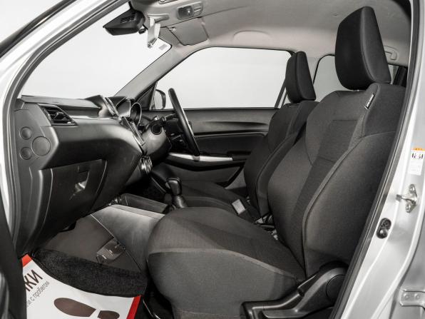 Suzuki Swift V Рестайлинг с пробегом 2020 года, цена 1 090 300 рублей, 76043 км, хэтчбек, Автокод Объявления