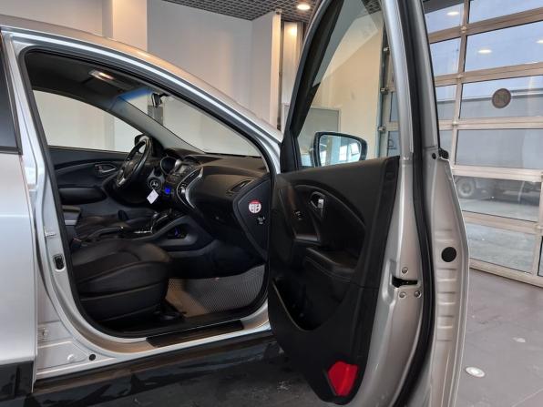 Hyundai ix35 I Рестайлинг с пробегом 2014 года, цена 1 500 000 рублей, 148999 км, внедорожник, Автокод Объявления