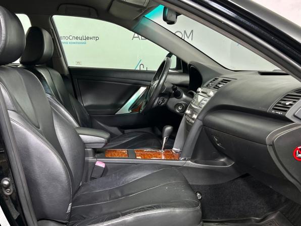 Toyota Camry VI (XV40) Рестайлинг с пробегом 2011 года, цена 997 000 рублей, 208042 км, седан, Автокод Объявления