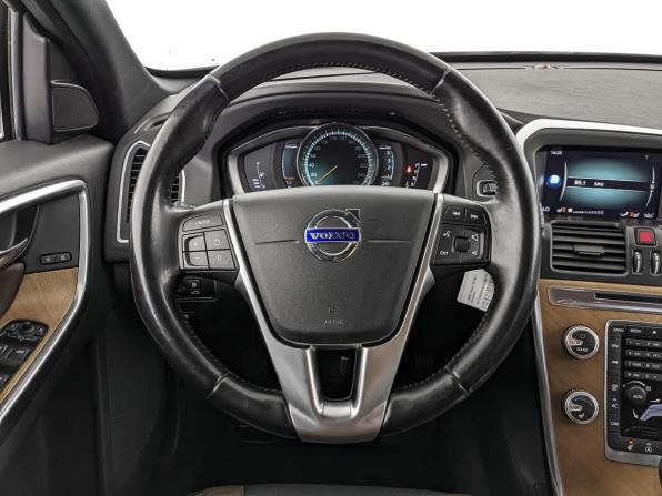 Volvo XC60 I Рестайлинг с пробегом 2017 года, цена 2 650 000 рублей, 110734 км, внедорожник, Автокод Объявления