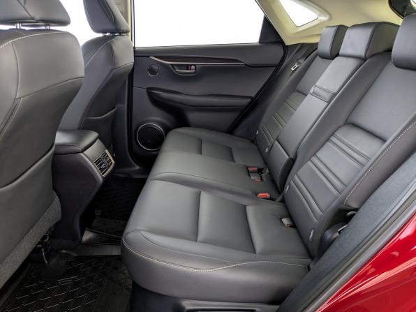 Lexus NX I с пробегом 2016 года, цена 2 890 000 рублей, 68441 км, внедорожник, Автокод Объявления