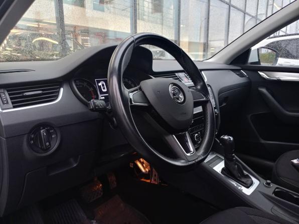 Skoda Octavia III (A7) Рестайлинг с пробегом 2020 года, цена 1 595 278 рублей, 81824 км, лифтбек, Автокод Объявления