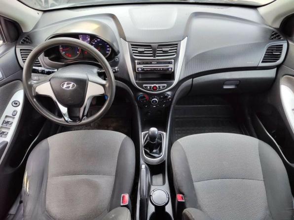 Hyundai Solaris I с пробегом 2012 года, цена 480 250 рублей, 143160 км, седан, Автокод Объявления
