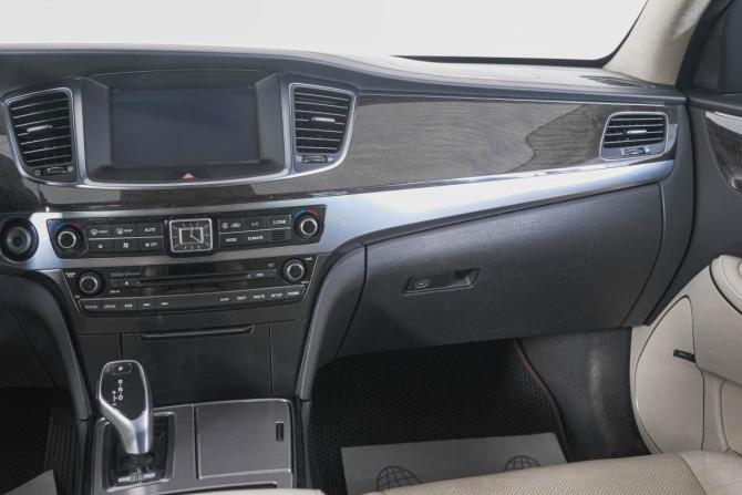 Hyundai Equus II Рестайлинг с пробегом 2013 года, цена 1 669 000 рублей, 272500 км, седан, Автокод Объявления