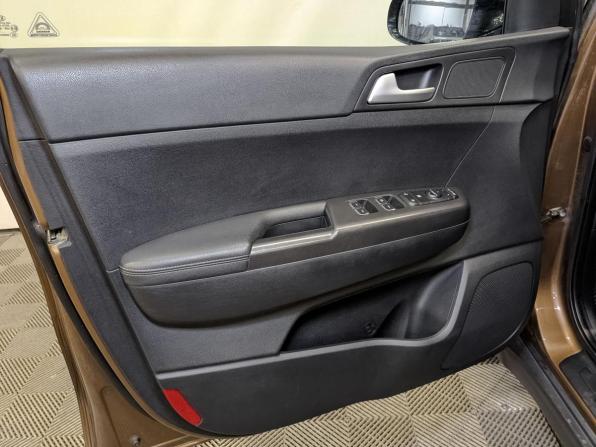 Kia Sportage IV с пробегом 2016 года, цена 1 840 000 рублей, 154237 км, внедорожник, Автокод Объявления