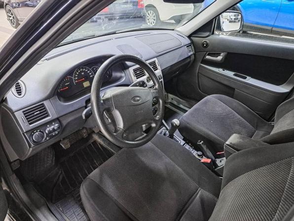 Lada (ВАЗ) Priora I с пробегом 2012 года, цена 200 000 рублей, 240940 км, универсал, Автокод Объявления