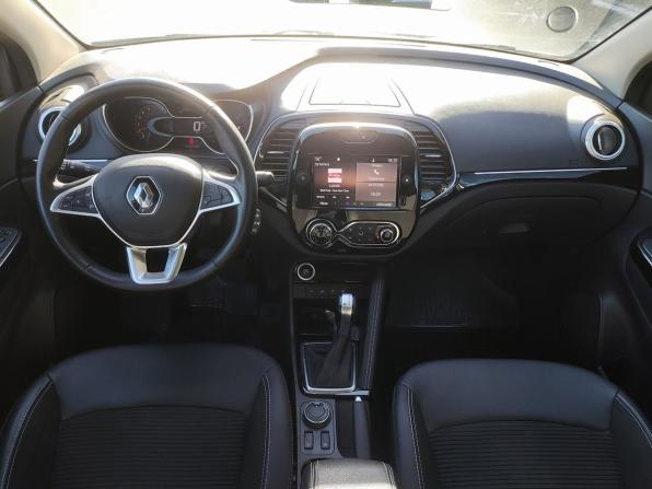 Renault Kaptur I Рестайлинг с пробегом 2021 года, цена 1 870 000 рублей, 39120 км, внедорожник, Автокод Объявления