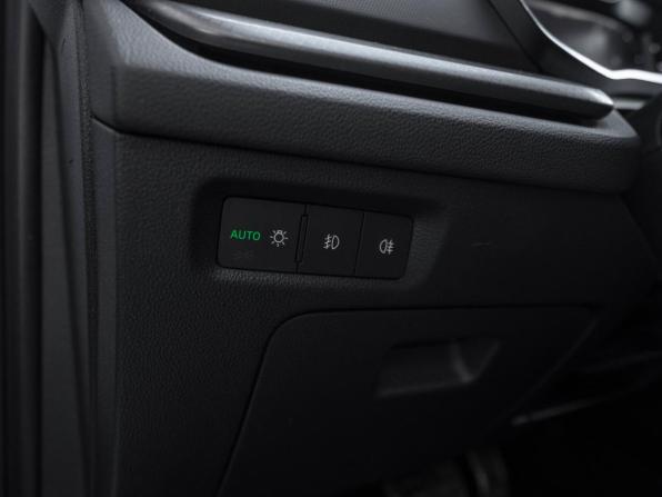 Skoda Octavia IV (A8) с пробегом 2020 года, цена 1 990 000 рублей, 132854 км, лифтбек, Автокод Объявления
