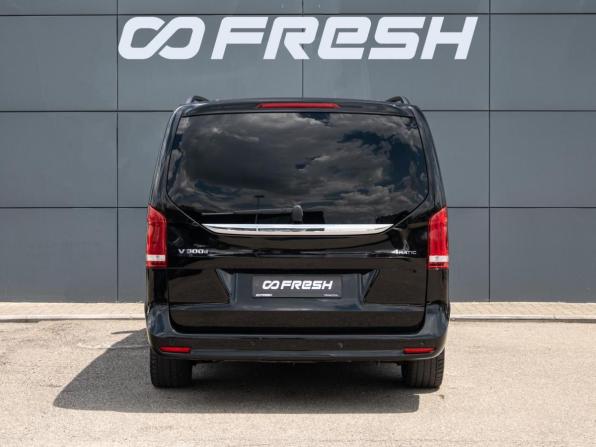 Mercedes-Benz V-Класс III (W447) Рестайлинг 2 с пробегом 2023 года, цена 12 200 000 рублей, 71761 км, минивэн, Автокод Объявления