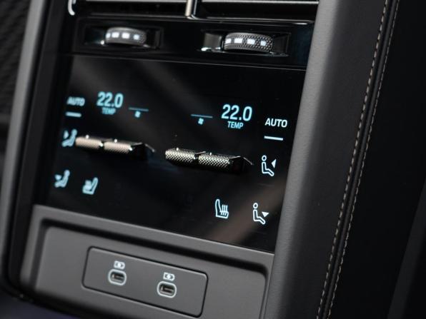 Новый Porsche Cayenne IV 2026 года, цена 34 950 000 рублей, внедорожник, Автокод Объявления