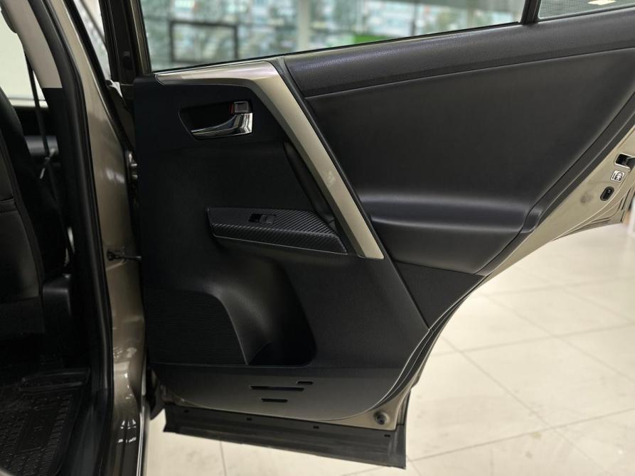 Toyota RAV4 IV (XA40) Санкт-Петербург  - изображение 36