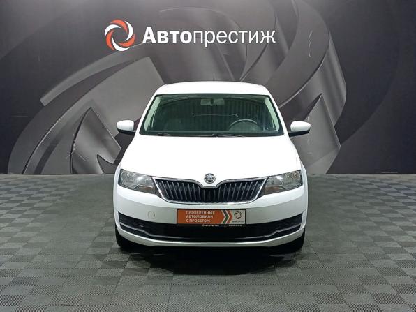 Skoda Rapid I Рестайлинг с пробегом 2019 года, цена 1 010 000 рублей, 245000 км, лифтбек, Автокод Объявления