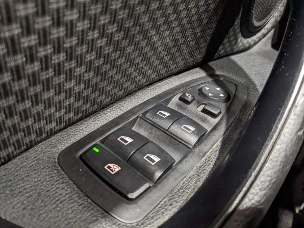 BMW X1 II (F48) Рестайлинг с пробегом 2019 года, цена 2 595 000 рублей, 108000 км, внедорожник, Автокод Объявления