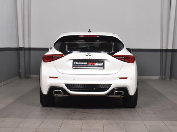 Infiniti Q30 с пробегом 2019 года, цена 2 974 995 рублей, 41696 км, хэтчбек, Автокод Объявления