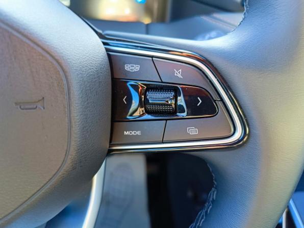 Geely Okavango I Рестайлинг с пробегом 2024 года, цена 2 799 995 рублей, 11406 км, внедорожник, Автокод Объявления