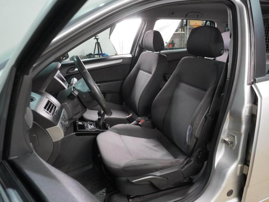 Opel Astra H Рестайлинг Воронеж  - изображение 10