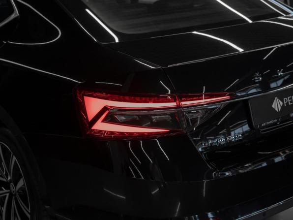 Skoda Superb III Рестайлинг с пробегом 2025 года, цена 3 275 000 рублей, 50 км, лифтбек, Автокод Объявления