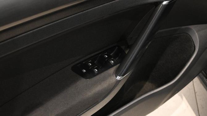 Volkswagen Golf VII с пробегом 2013 года, цена 995 000 рублей, 249657 км, хэтчбек, Автокод Объявления